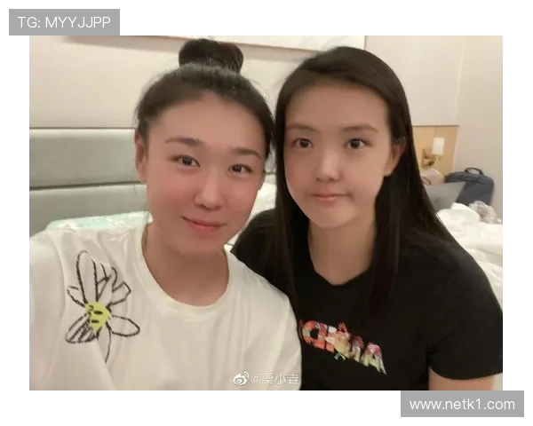 张常宁训练完直接拎爱马仕去吃火锅？