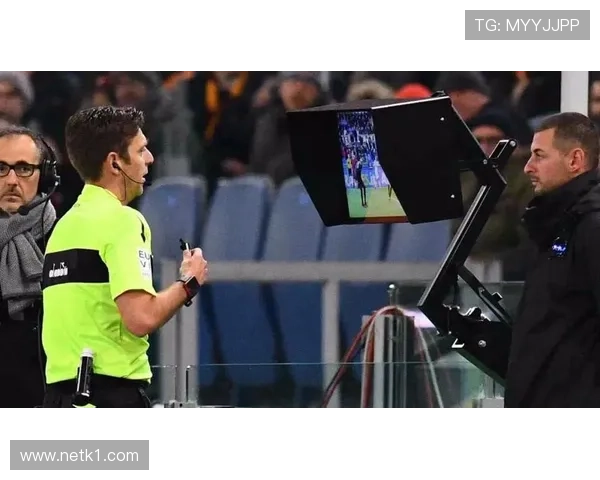 助理裁判到底能决定什么？边裁职责全解析